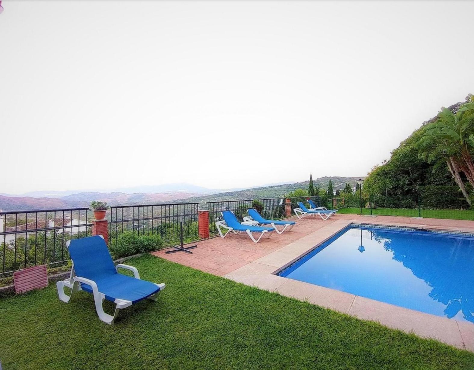 Paca Perea Holiday home *